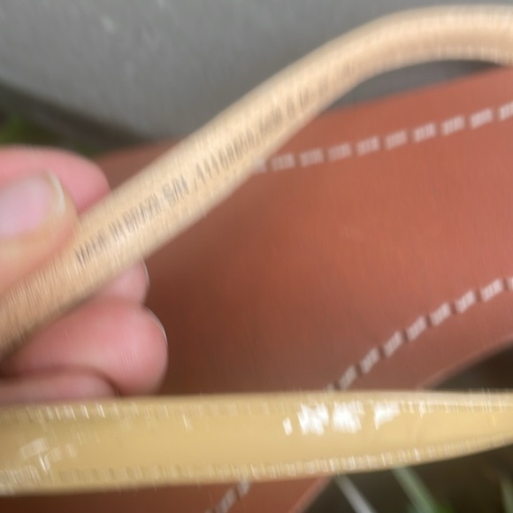 Tory Burch Tan Sandals leather Minimalist Design - Picture 4 of 6